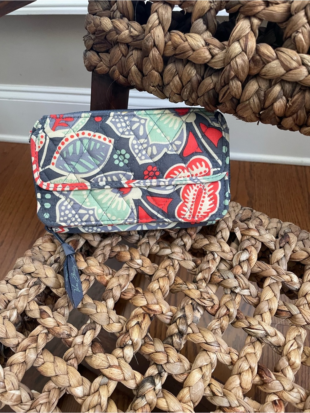 NWOT Vera Mini Nomadic Bag